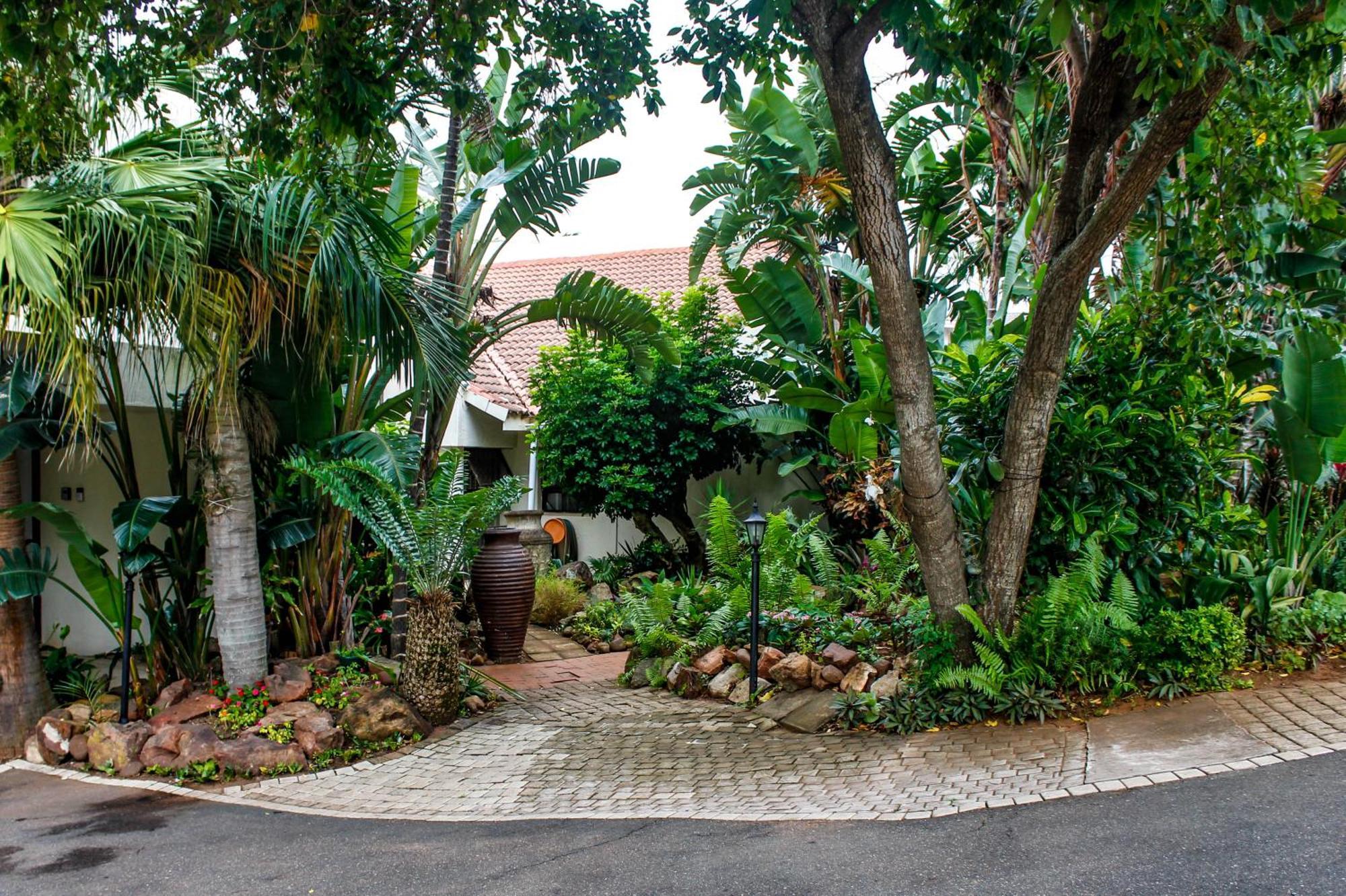 La Dolce Vita Umhlanga Guesthouse Durban Ngoại thất bức ảnh