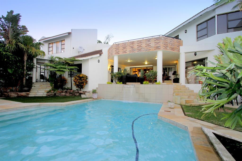 La Dolce Vita Umhlanga Guesthouse Durban Ngoại thất bức ảnh